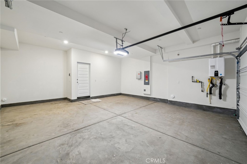 MLS #OC25264031 image #53