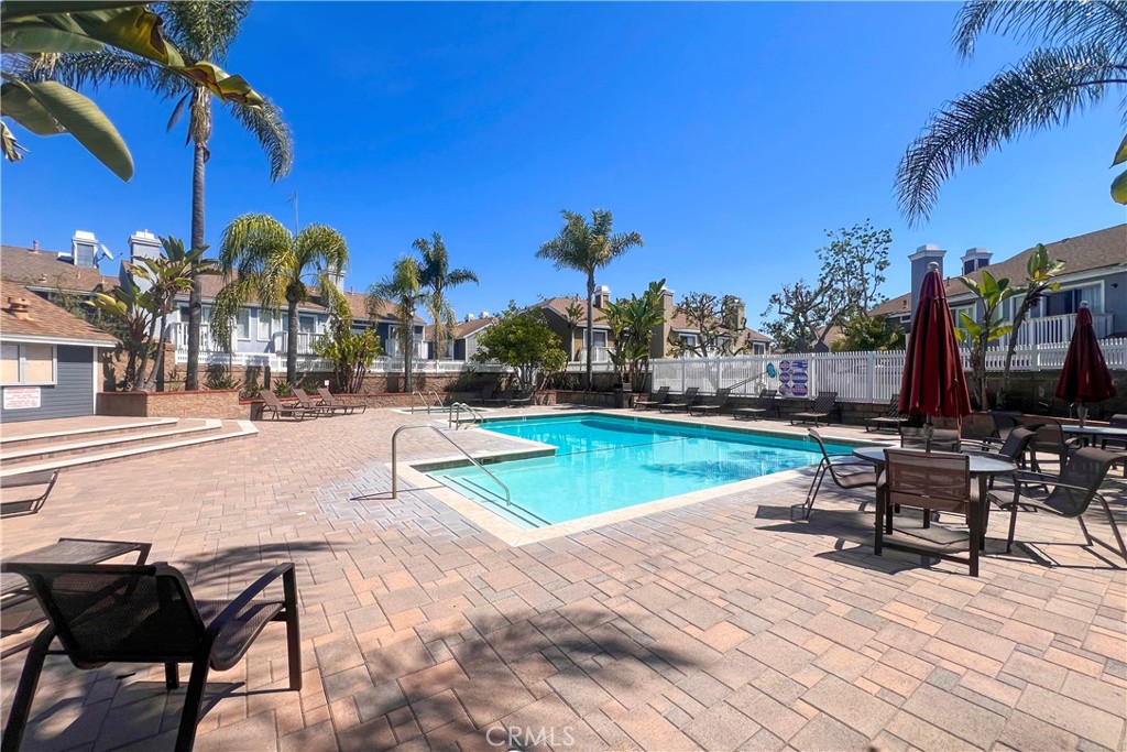 MLS #OC25264084 image #17