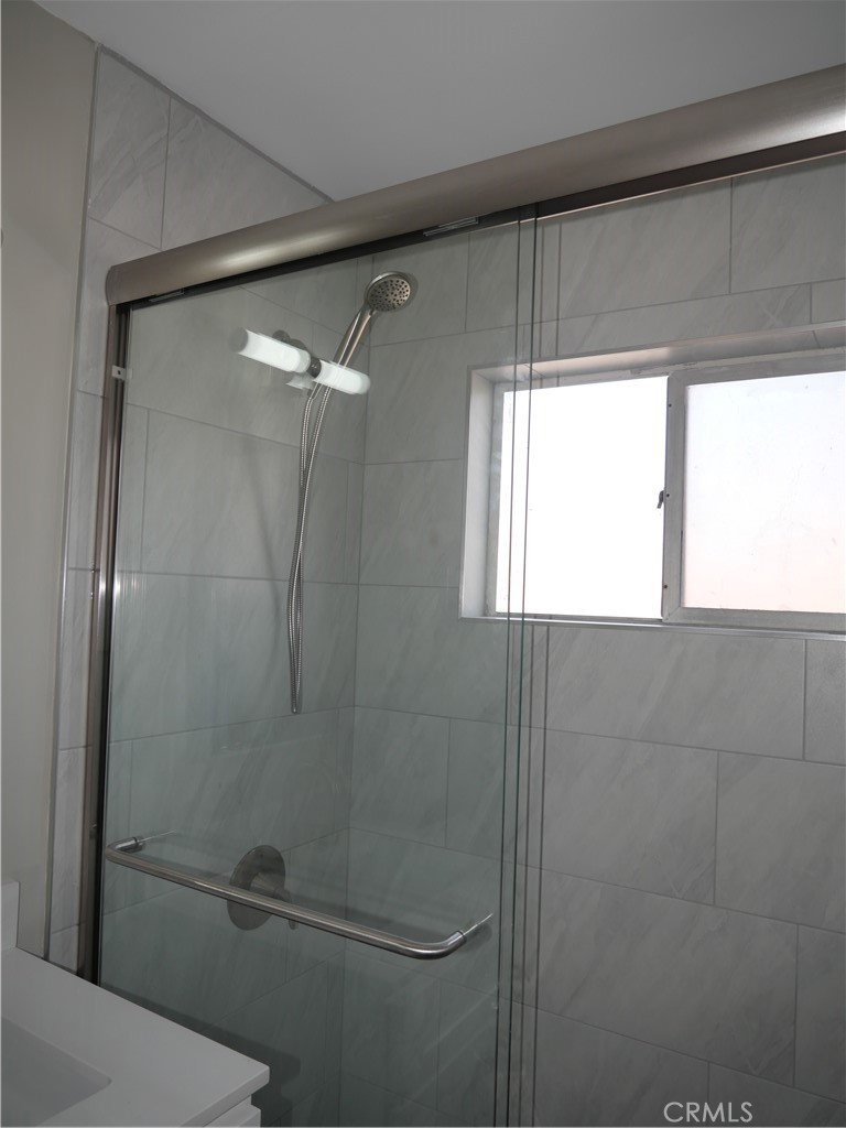 MLS #OC25264111 image #11