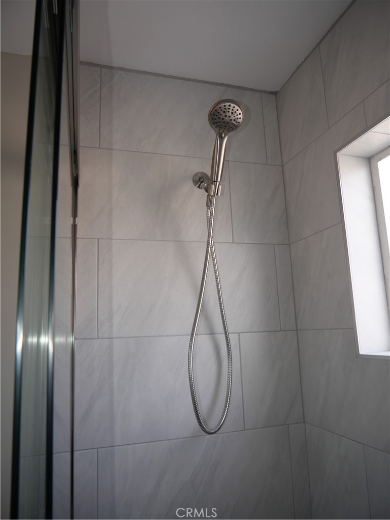 MLS #OC25264111 image #7