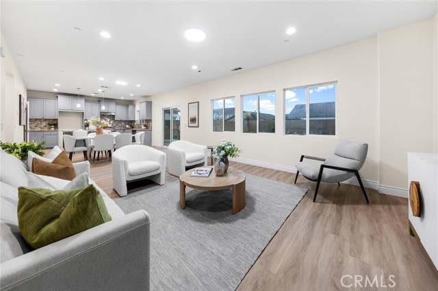 MLS #OC25264113 image #16