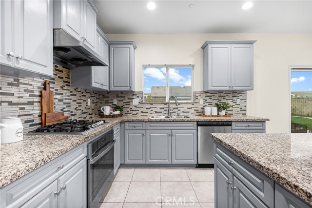 MLS #OC25264113 image #24