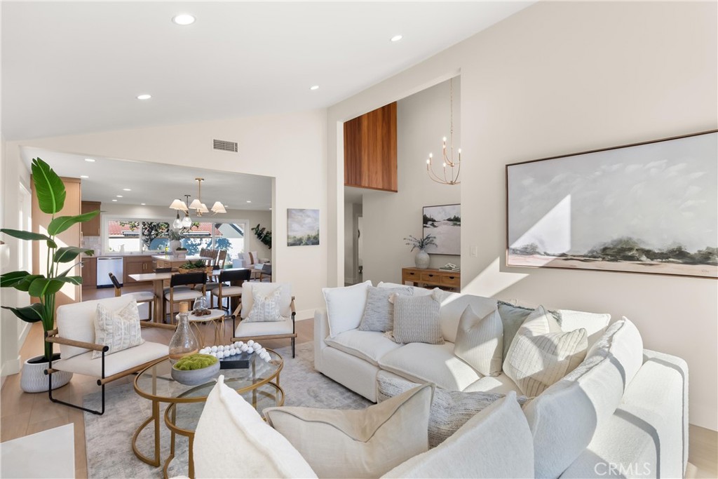 MLS #OC25264154 image #25