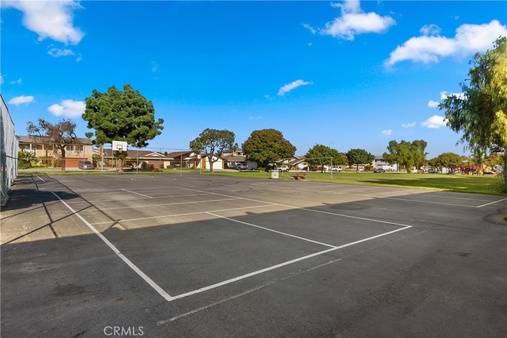 MLS #OC25264154 image #35