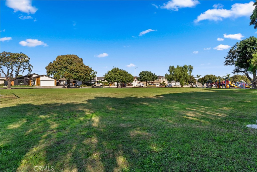 MLS #OC25264154 image #37