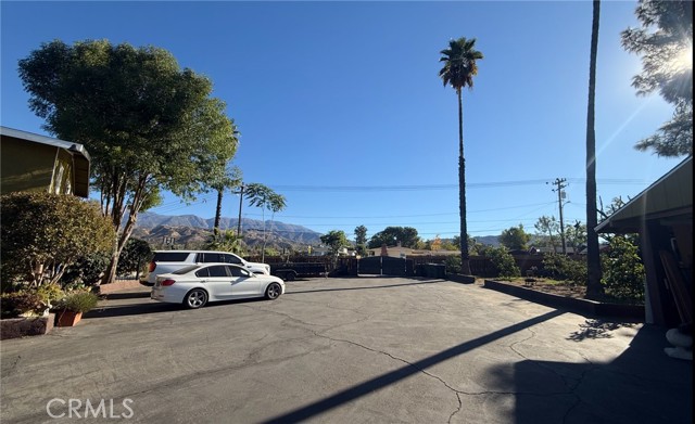 MLS #OC25264168 image #29