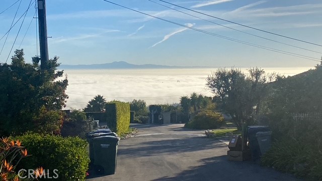 MLS #OC25264189 image #4