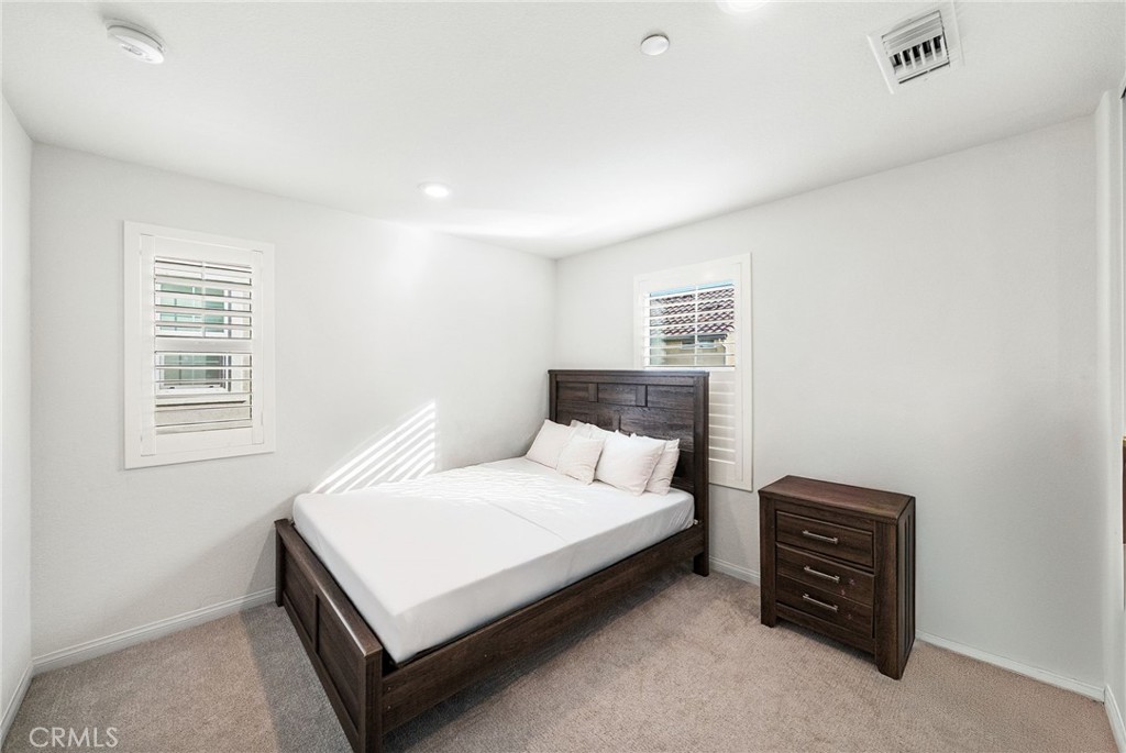 MLS #OC25264192 image #27