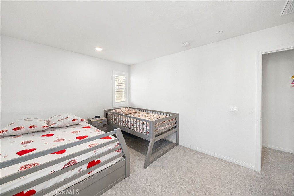 MLS #OC25264192 image #28