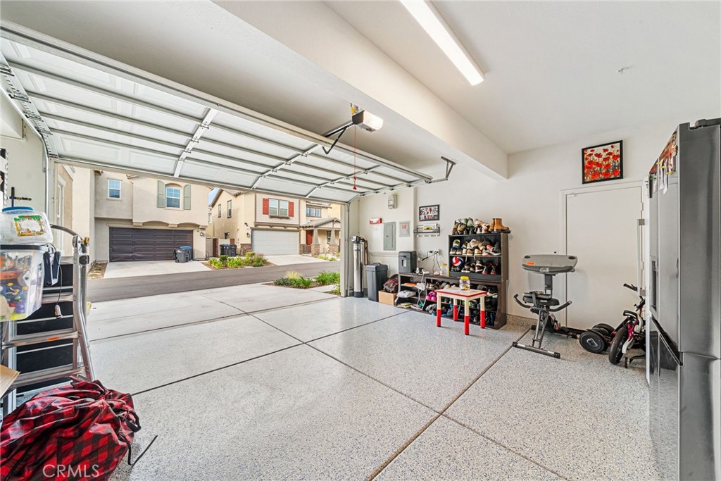 MLS #OC25264192 image #32