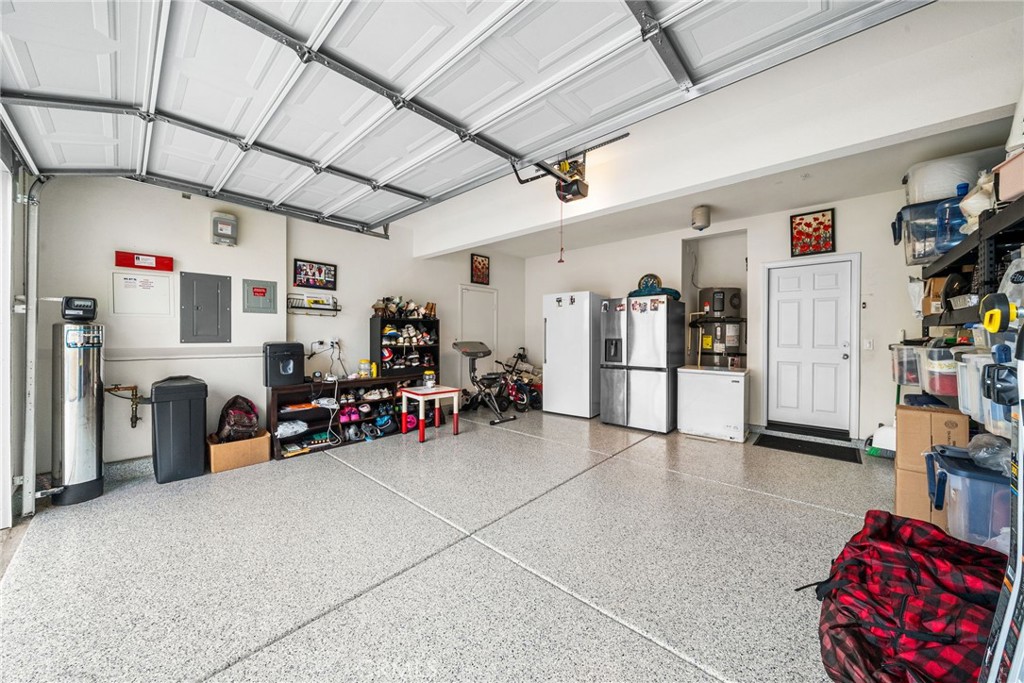 MLS #OC25264192 image #33