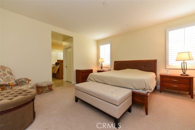 MLS #OC25264213 image #9