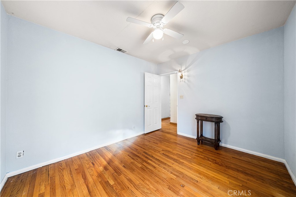 MLS #OC25264244 image #20