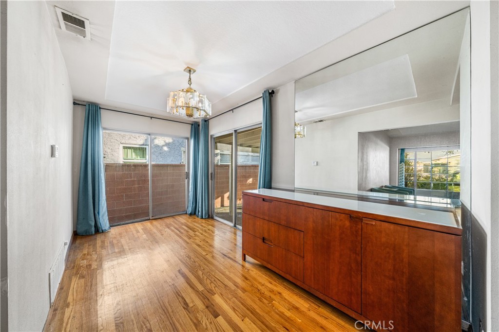 MLS #OC25264244 image #8