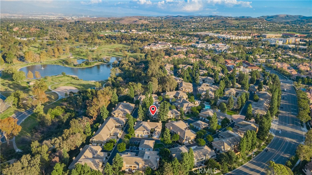 MLS #OC25264270 image #1