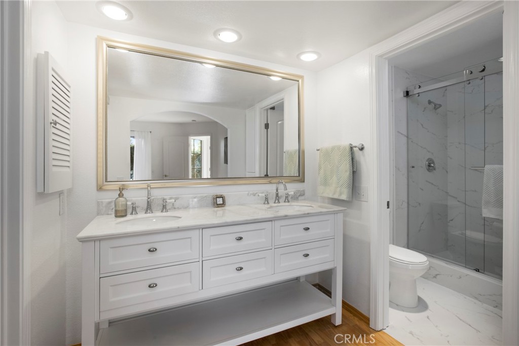 MLS #OC25264315 image #10