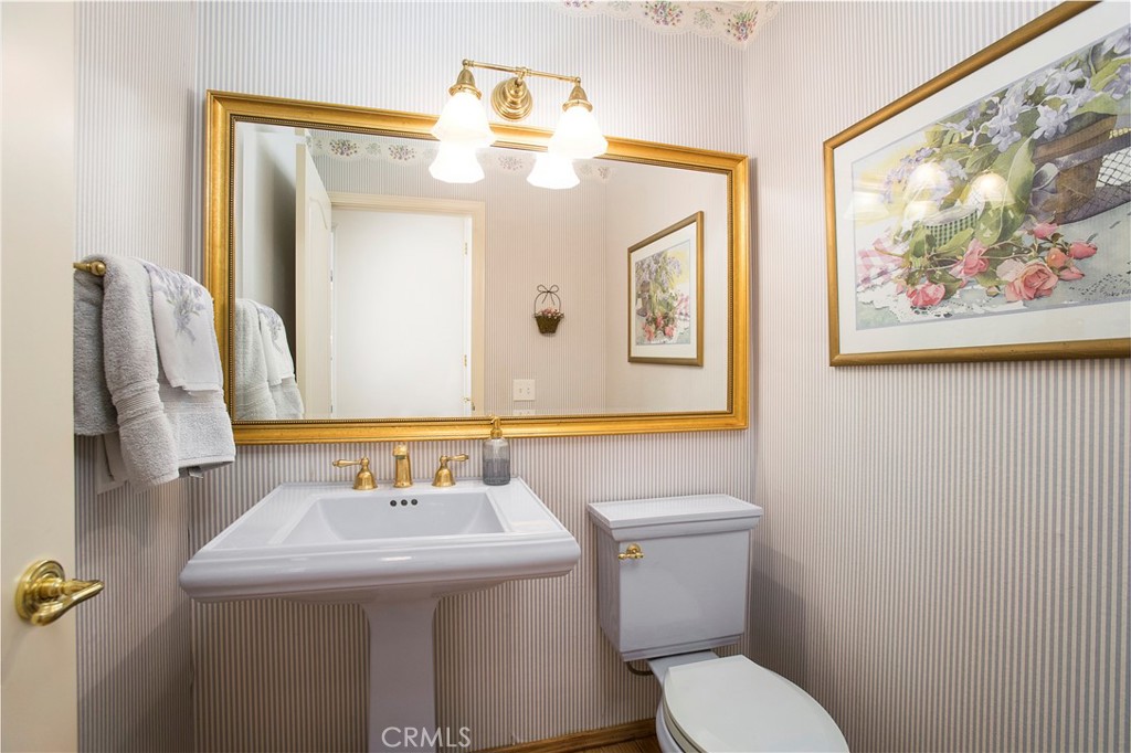 MLS #OC25264315 image #13