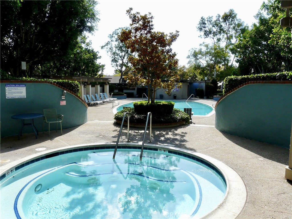 MLS #OC25264315 image #31