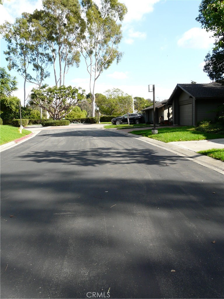 MLS #OC25264315 image #32