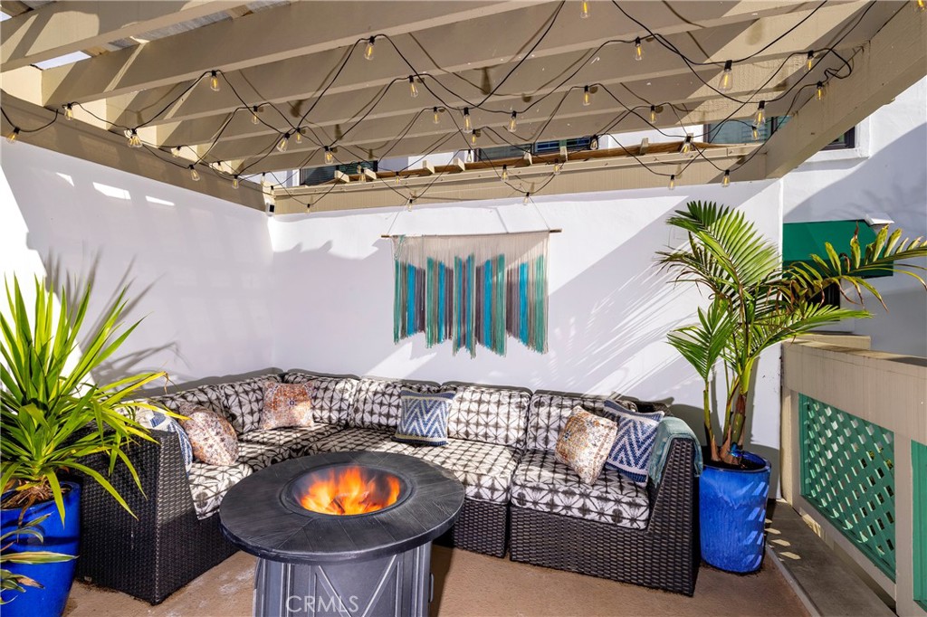 MLS #OC25264330 image #12