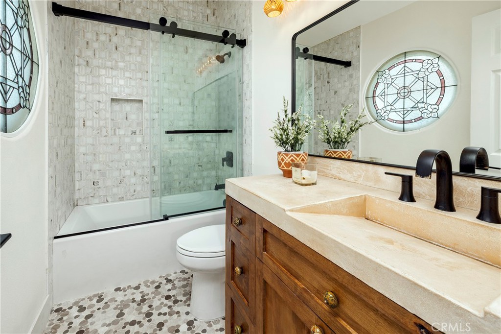 MLS #OC25264330 image #19