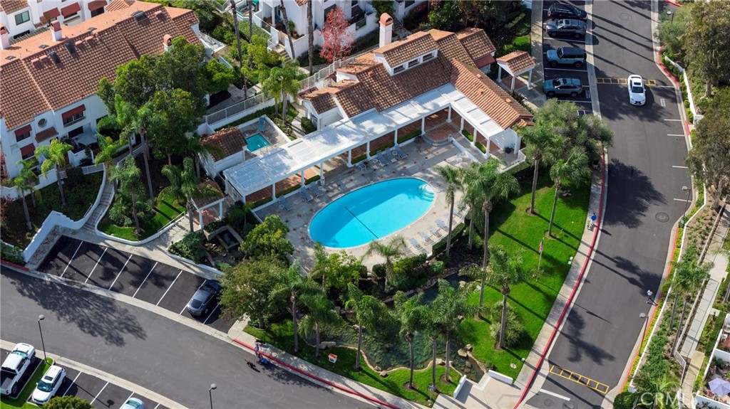 MLS #OC25264330 image #27