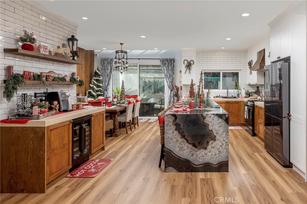 MLS #OC25264330 image #7