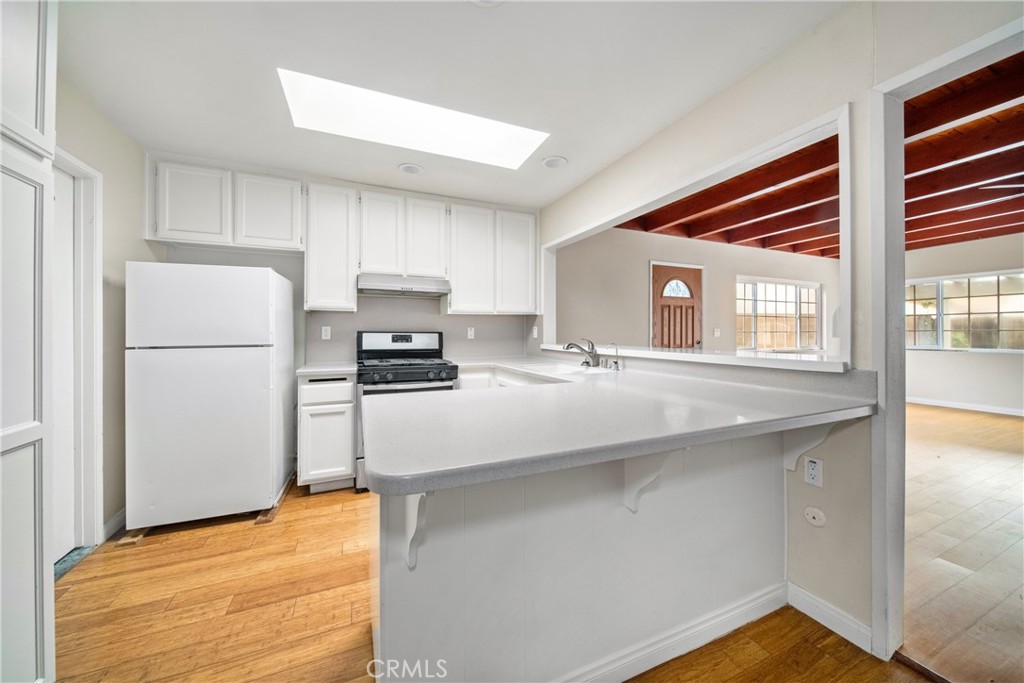 MLS #OC25264334 image #10