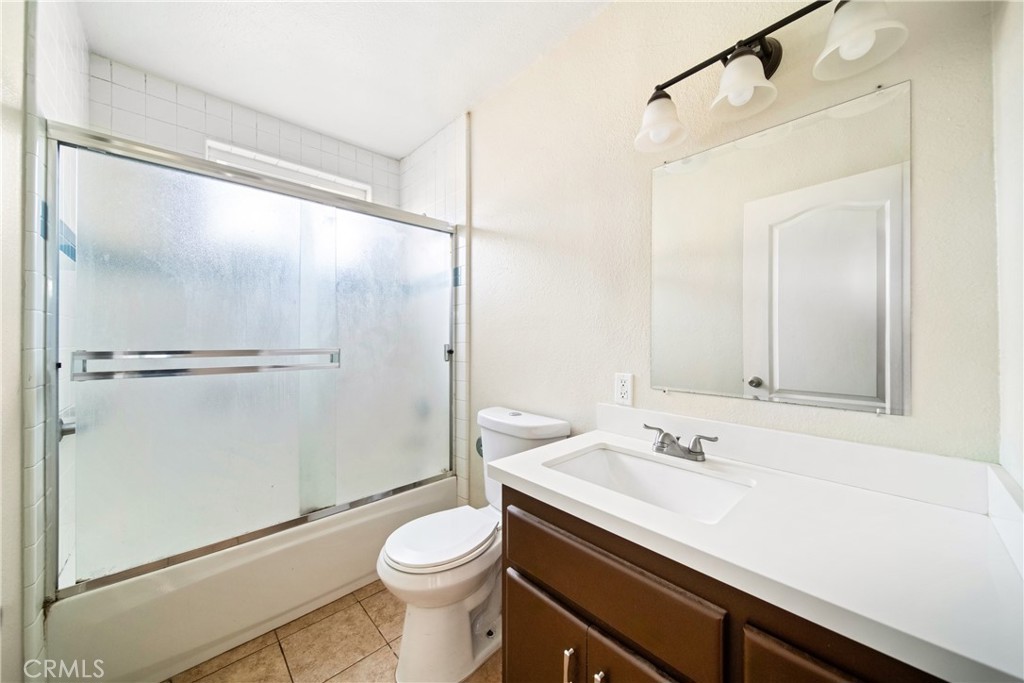 MLS #OC25264334 image #28