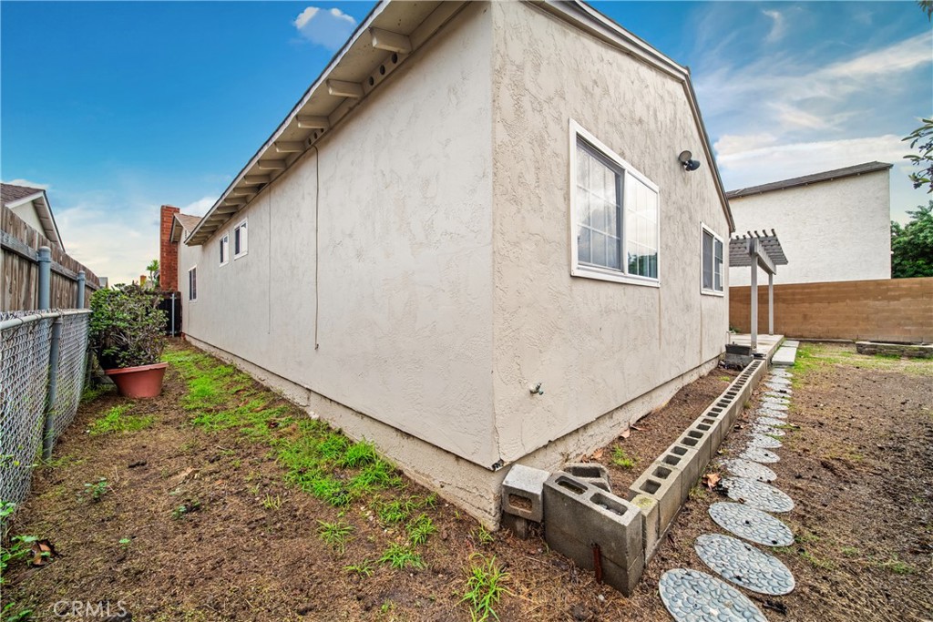 MLS #OC25264334 image #37