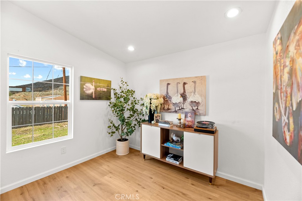 MLS #OC25264343 image #16