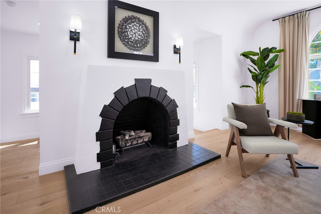 MLS #OC25264349 image #21