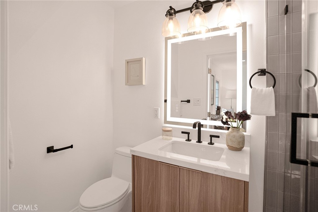 MLS #OC25264349 image #32