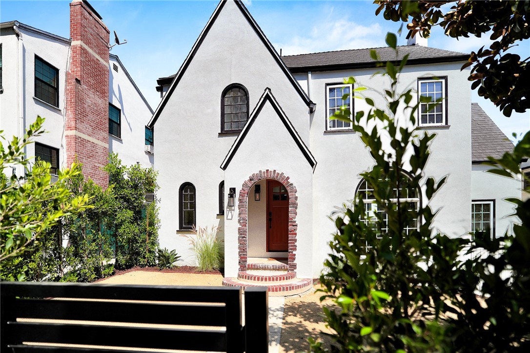 MLS #OC25264349 image #4