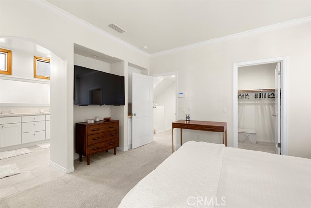 MLS #OC25264387 image #15