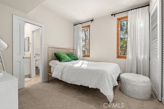 MLS #OC25264387 image #23