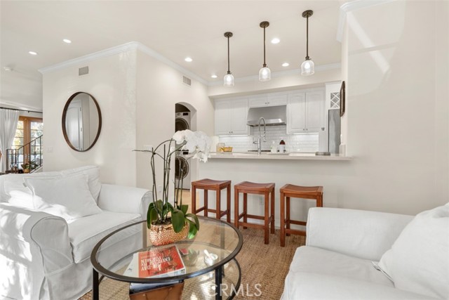 MLS #OC25264387 image #8