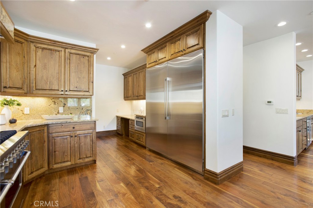 MLS #OC25264558 image #11