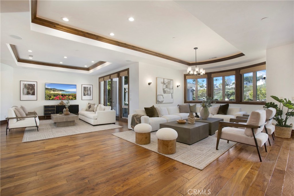 MLS #OC25264558 image #17