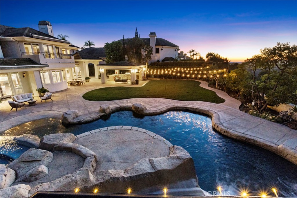 MLS #OC25264558 image #2