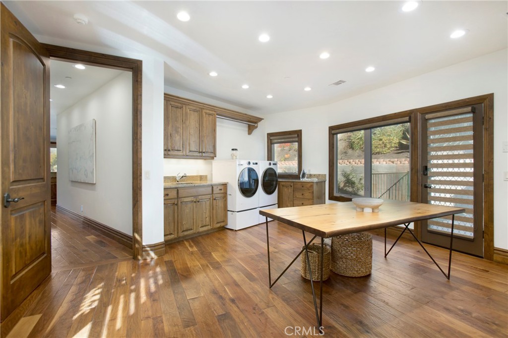 MLS #OC25264558 image #29