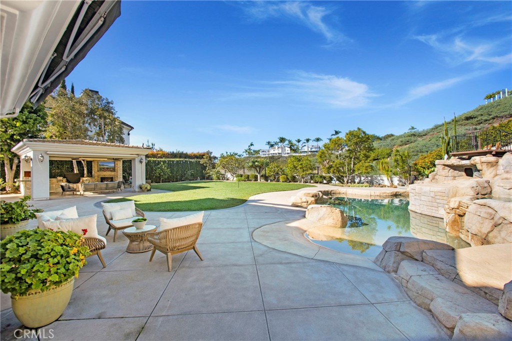 MLS #OC25264558 image #3