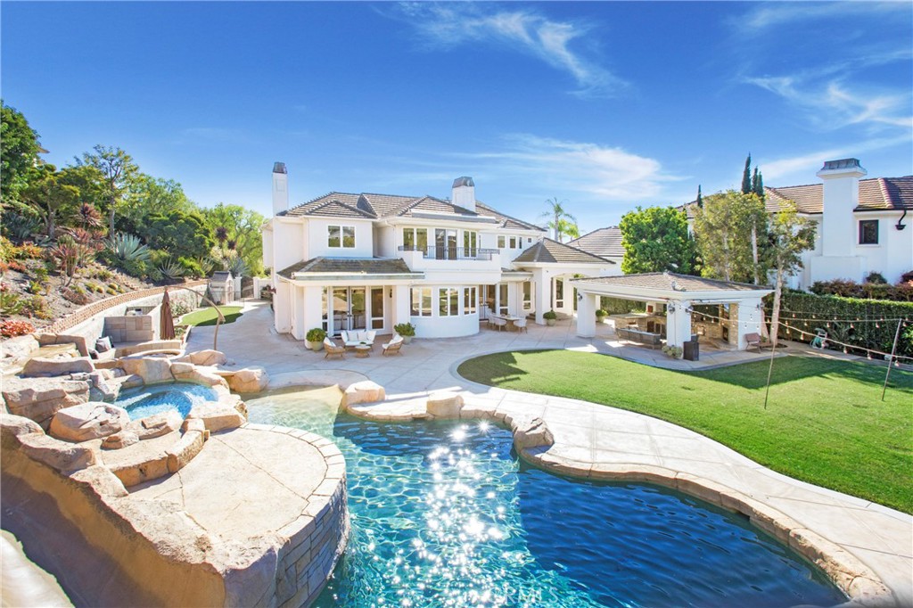 MLS #OC25264558 image #30