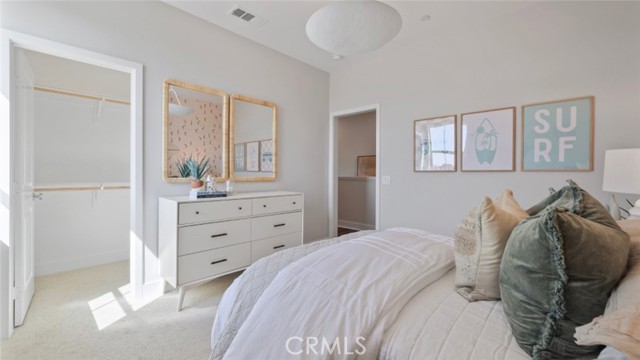 MLS #OC25264570 image #16