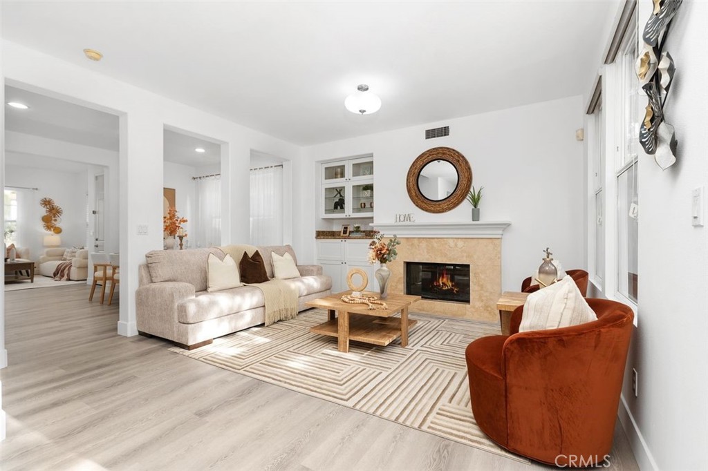 MLS #OC25264575 image #14