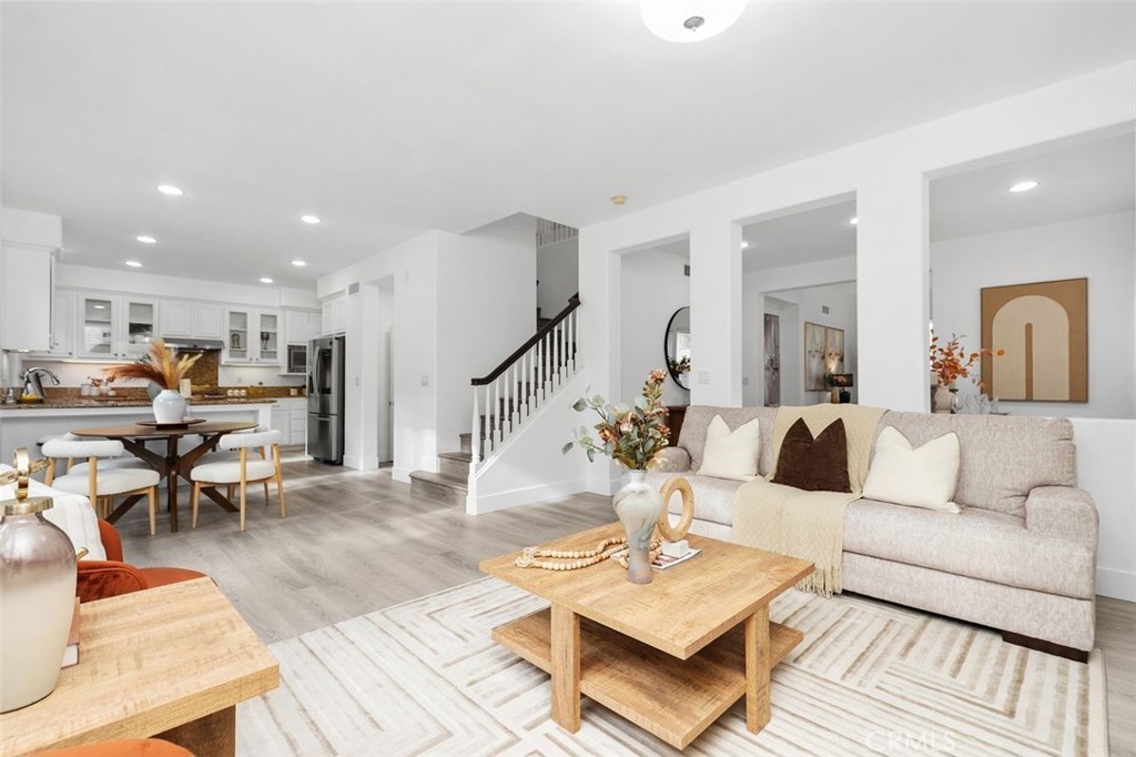 MLS #OC25264575 image #15