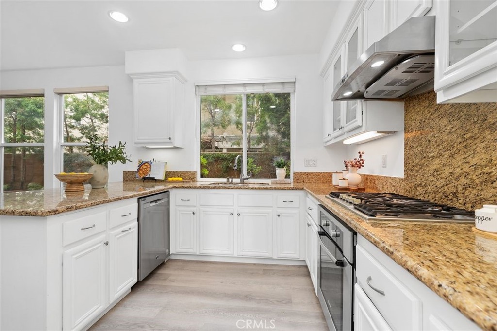 MLS #OC25264575 image #20