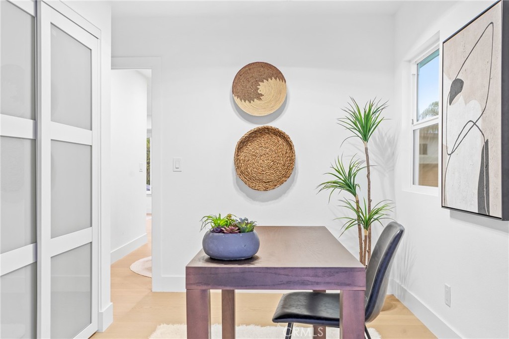 MLS #OC25264582 image #34