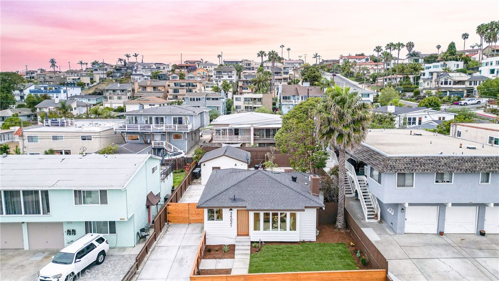 MLS #OC25264582 image #49