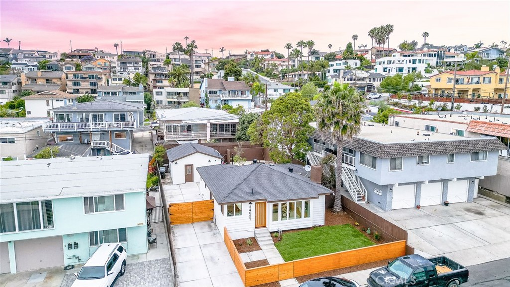 MLS #OC25264582 image #51